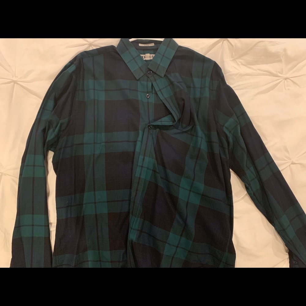 Large fitted Express green / black plaid button up